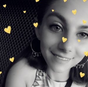 Meet your Posher, Keara